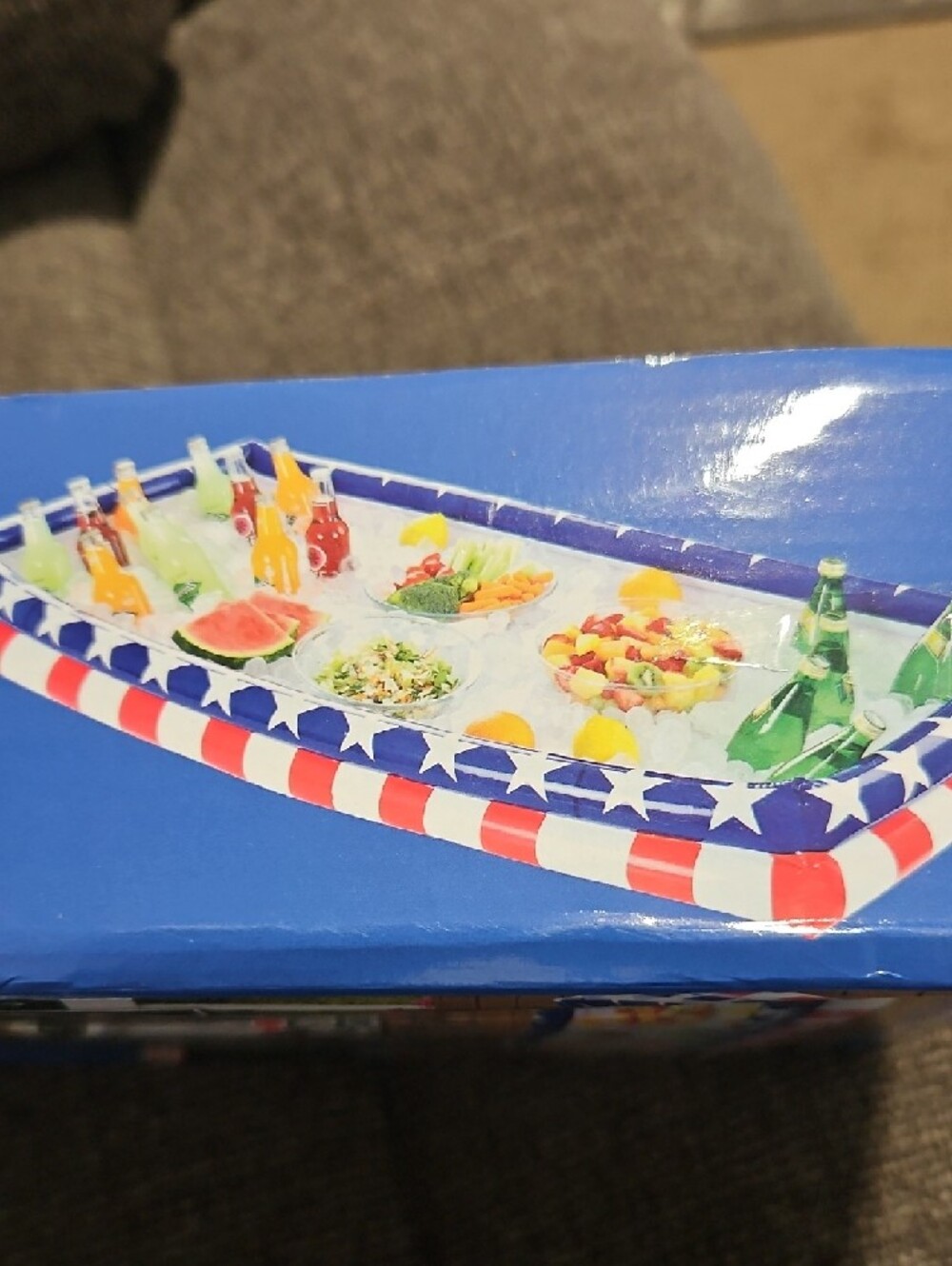 NWT Stars & Stripes Inflatable Buffet - Red, White & Blue - Picture 2 of 4